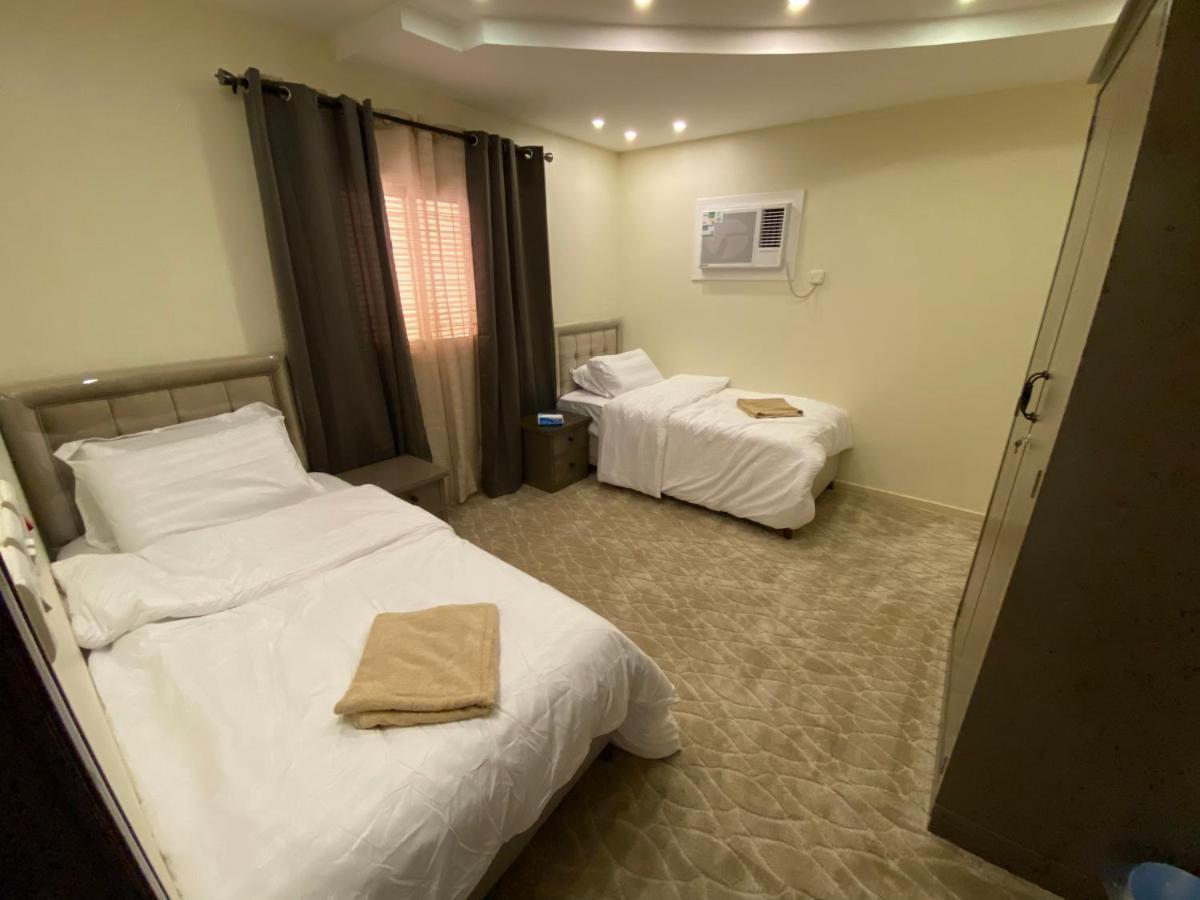 Al Diyafah Apts Medina Esterno foto