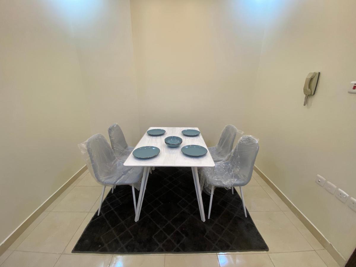 Al Diyafah Apts Medina Esterno foto