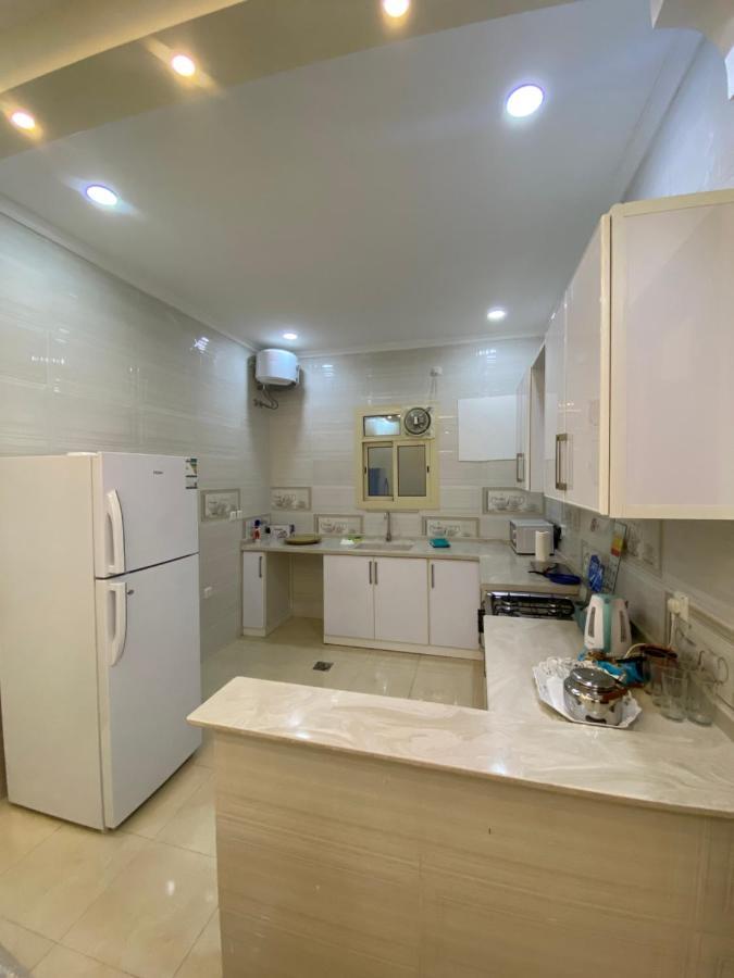 Al Diyafah Apts Medina Esterno foto