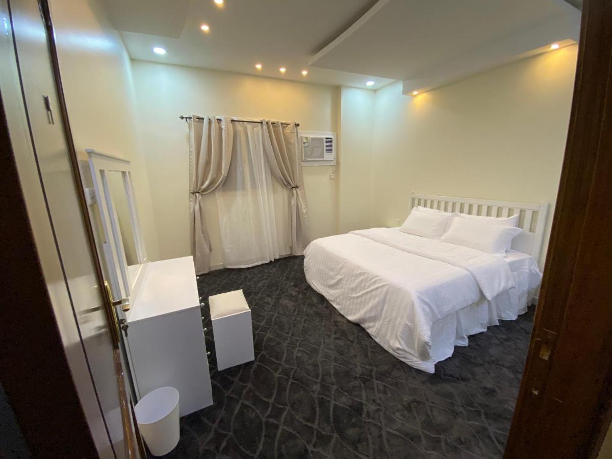 Al Diyafah Apts Medina Esterno foto