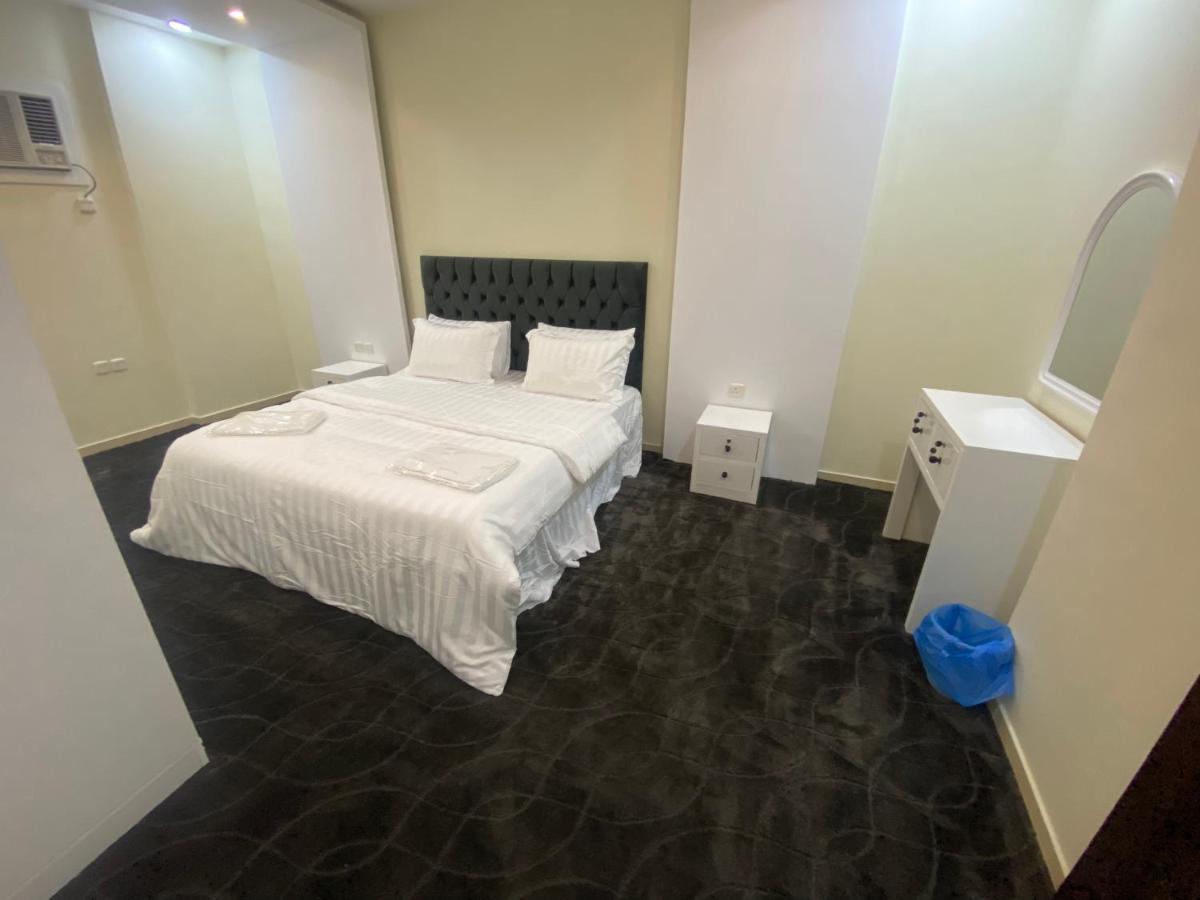 Al Diyafah Apts Medina Esterno foto